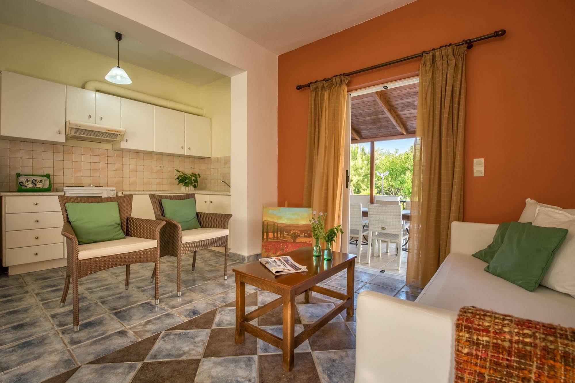 Aparthotel Lofos Soilis Tragaki Esterno foto